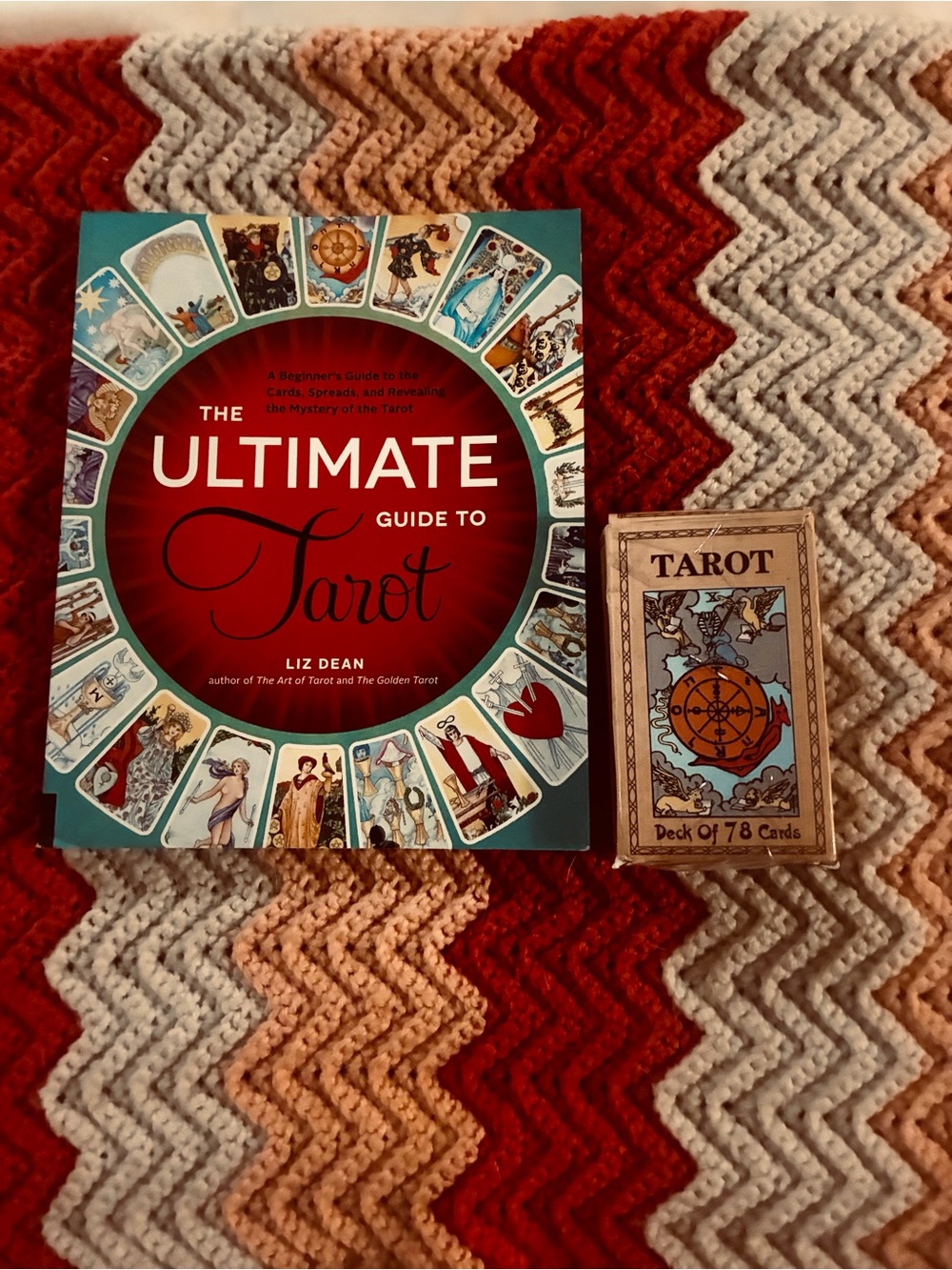 Tarot Deck of 78 Cards – Brown and Blue Card Box and guide to reading tarot book - Picture 5 of 5